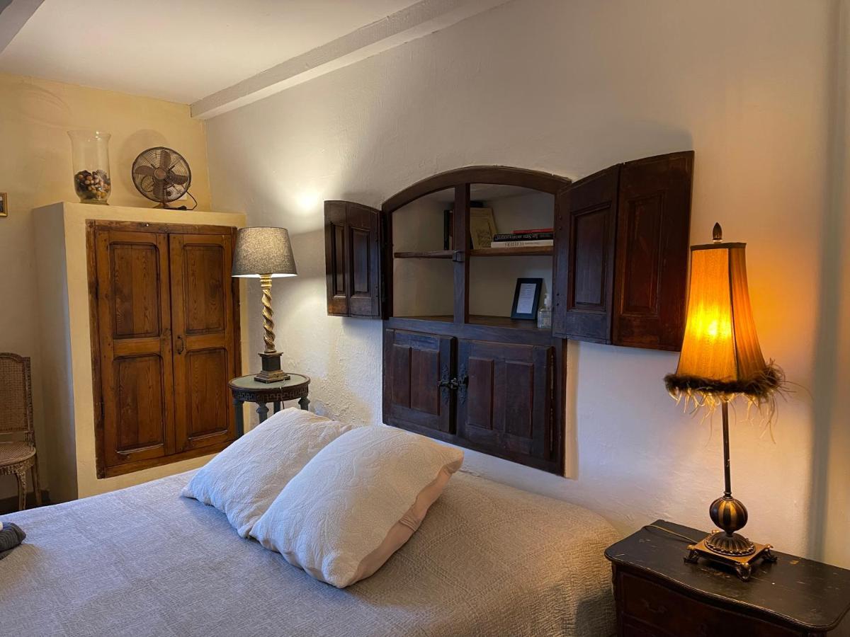 Domaine D'Angouire Hotel Мустие Сен Мари Екстериор снимка